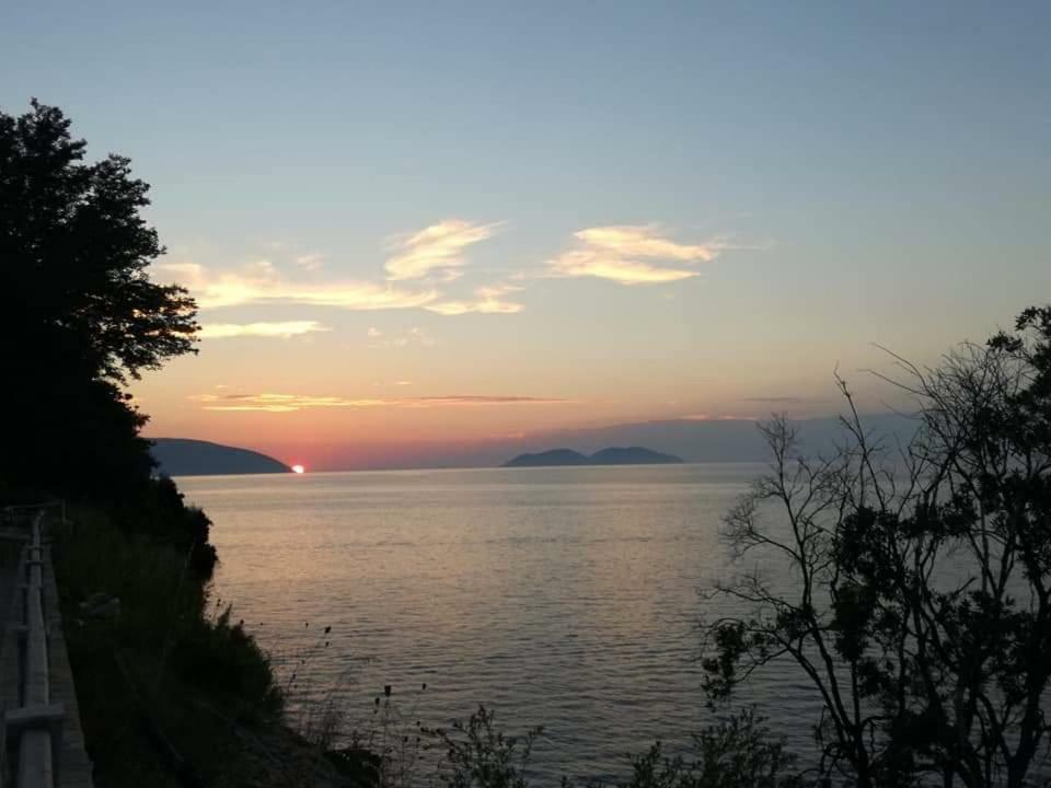 Aneta'S Beach House Vlorë Eksteriør billede